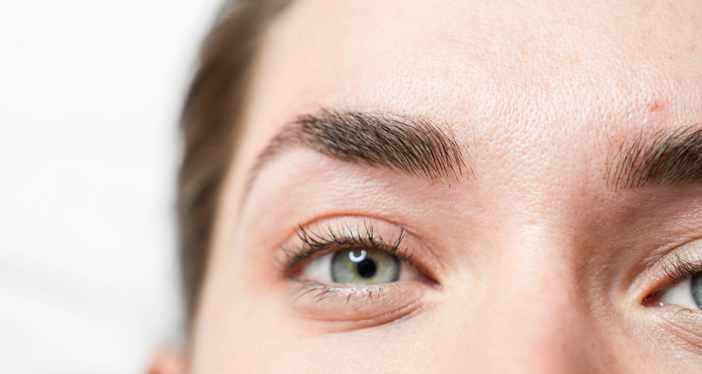 Restructuration aevc épilation et coloration sourcils : formation en ligne pour un résultat parfait, techniques pro