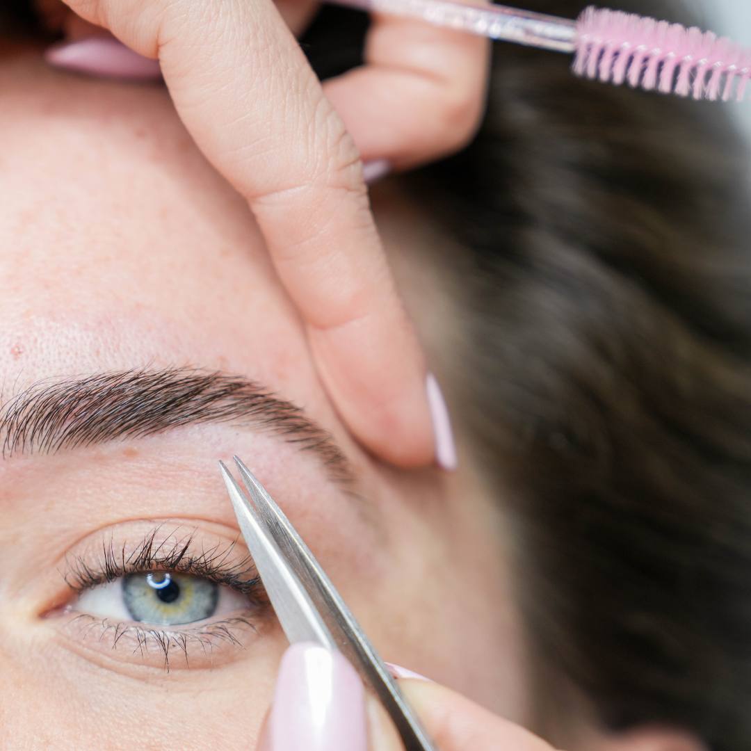 Formation Nice Monaco et en ligne pour apprendre des techniques professionnelles pour sublimer le regard de vos clientes.